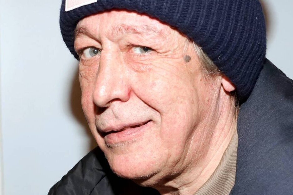     Михаил Ефремов впервые после освобождения из колонии в марте впервые выйдет на сцену: фото с Анной Михалковой