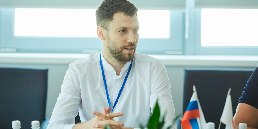 МАКЛЕР МИХАИЛ: КРАСИВЫЙ "ПОБЕГ" ИЗ ТАЙСКОЙ ТЮРЬМЫ