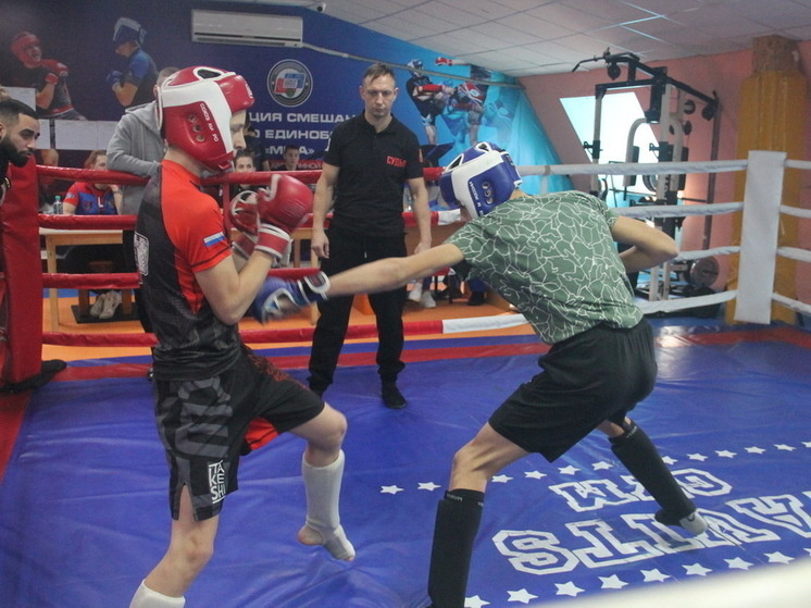     Биробиджанский ринг: испытание на прочность и закалка чемпионов. Фото: Олег Нестеров