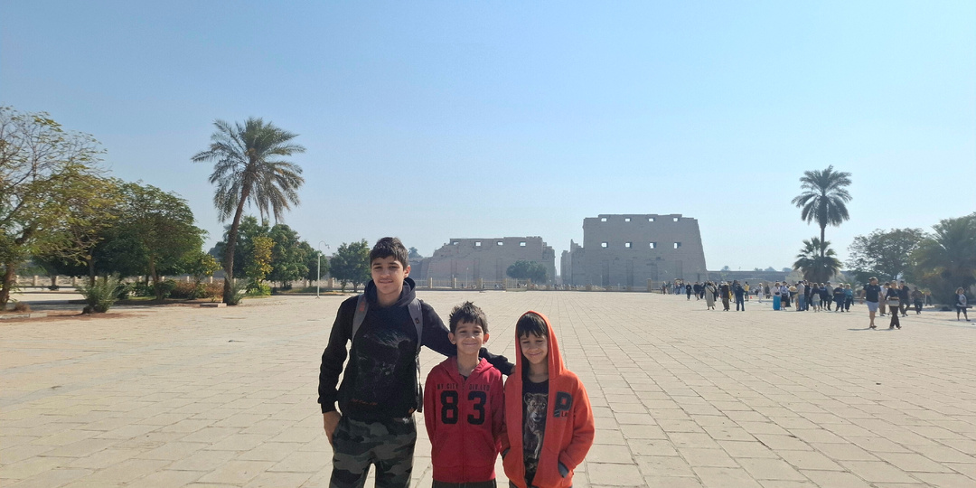 Как не сдаться в борьбе за языки у детей: личный опыт "мамы иностранцев"