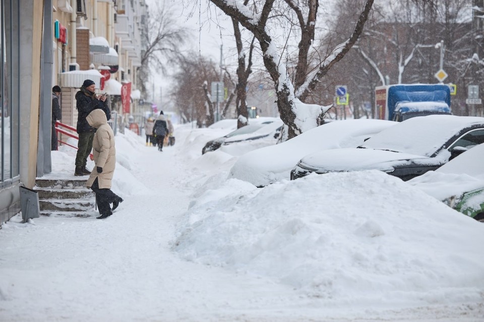    В Перми снежный покров достиг 88 см — это самый высокий показатель для февраля с 1999 года Николай ОБЕРЕМЧЕНКО