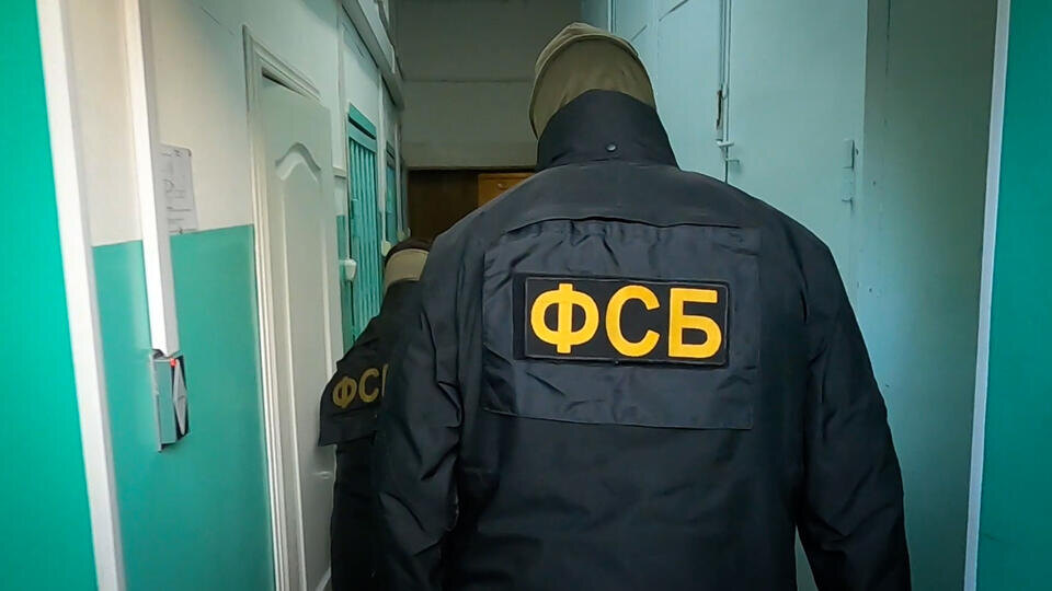     Исполнитель покушения на генерала Алексеева был знаком с пособником 20 лет ИЗВЕСТИЯ/ЦОС ФСБ РФ