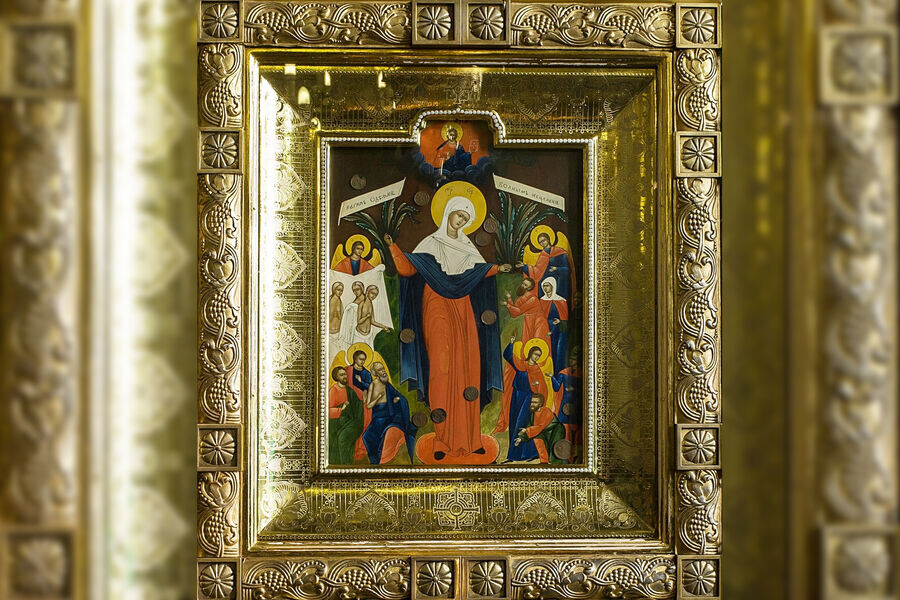 Чудотворная икона «Всех скорбящих Радость» (с грошиками)