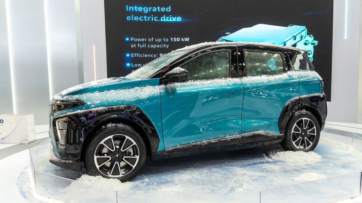    Прототип электромобиля «Атом». Фото Константин Завьялов / «Автоновости дня» с международной промышленной выставки «Иннопром»