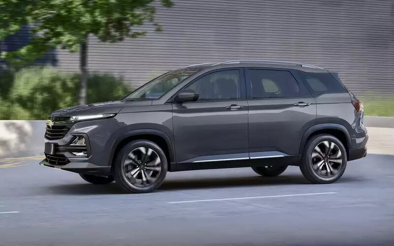 Chevrolet Captiva📷
