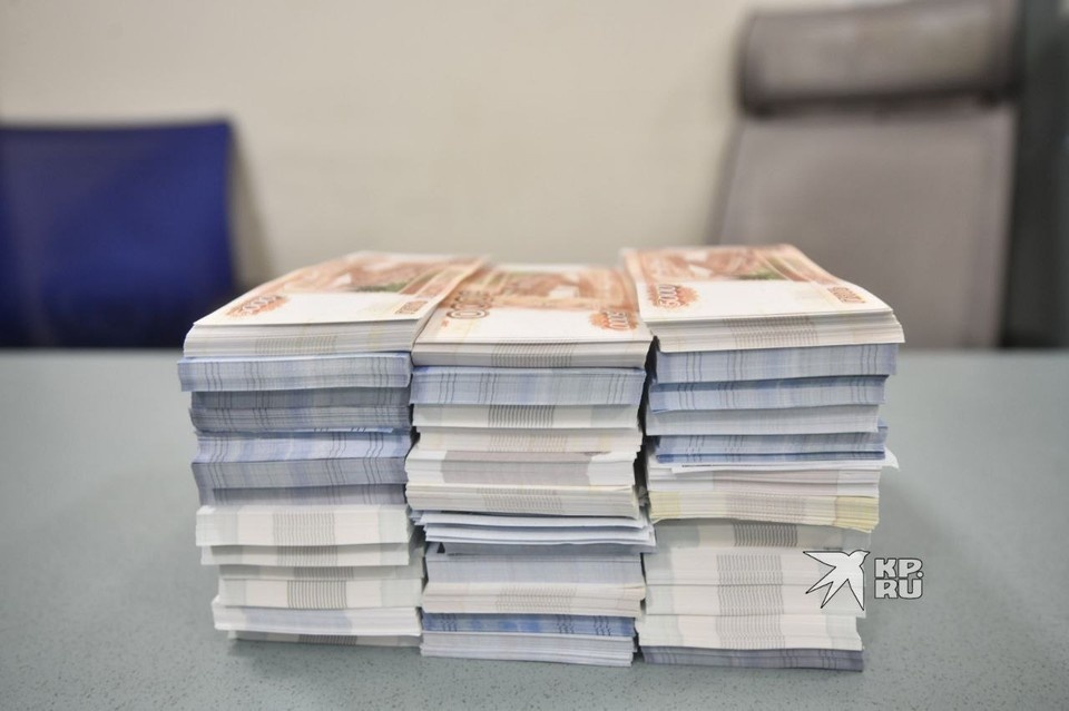    По версии следствия, Сергей Фучкин вместе с сообщниками похитил 1,8 миллиона рублей Ольга ЮШКОВА