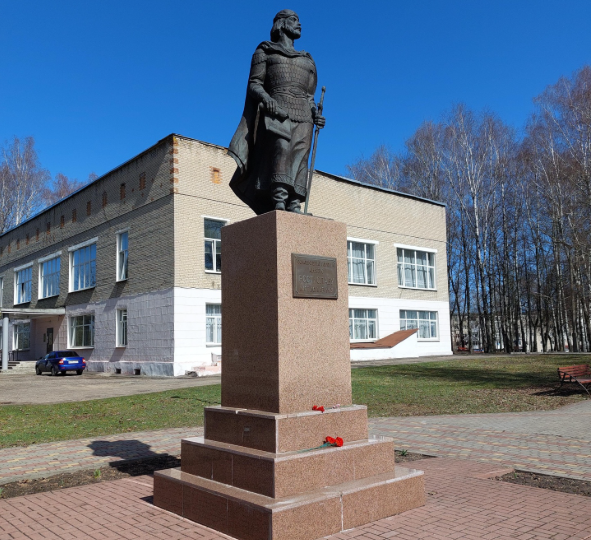Памятник в Рославле