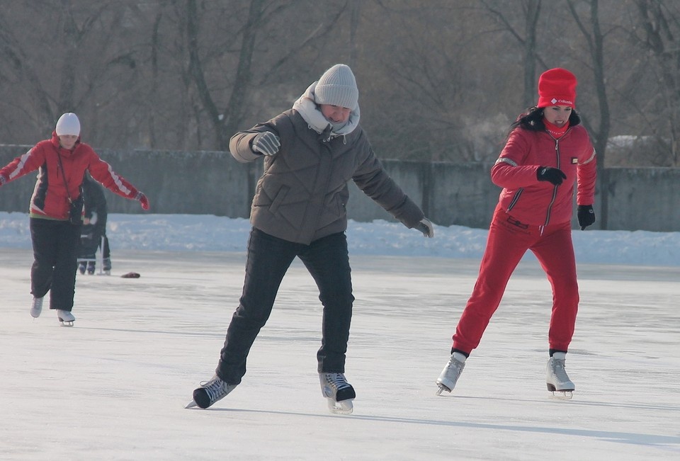    В турнире по конькобежному спорту могли принять участие все желающие Андрей САВЕЛЬЕВ