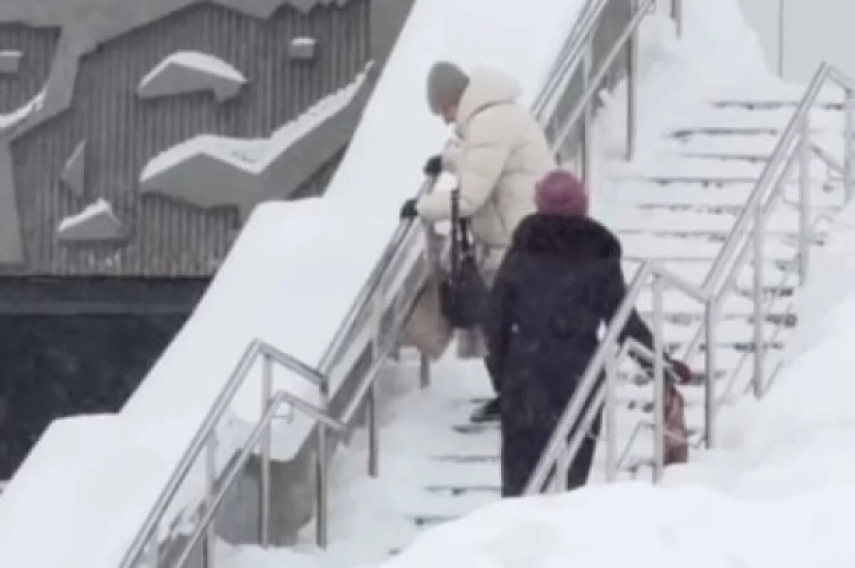    Пермяки пожаловались на некачественную уборку снега на тротуарах