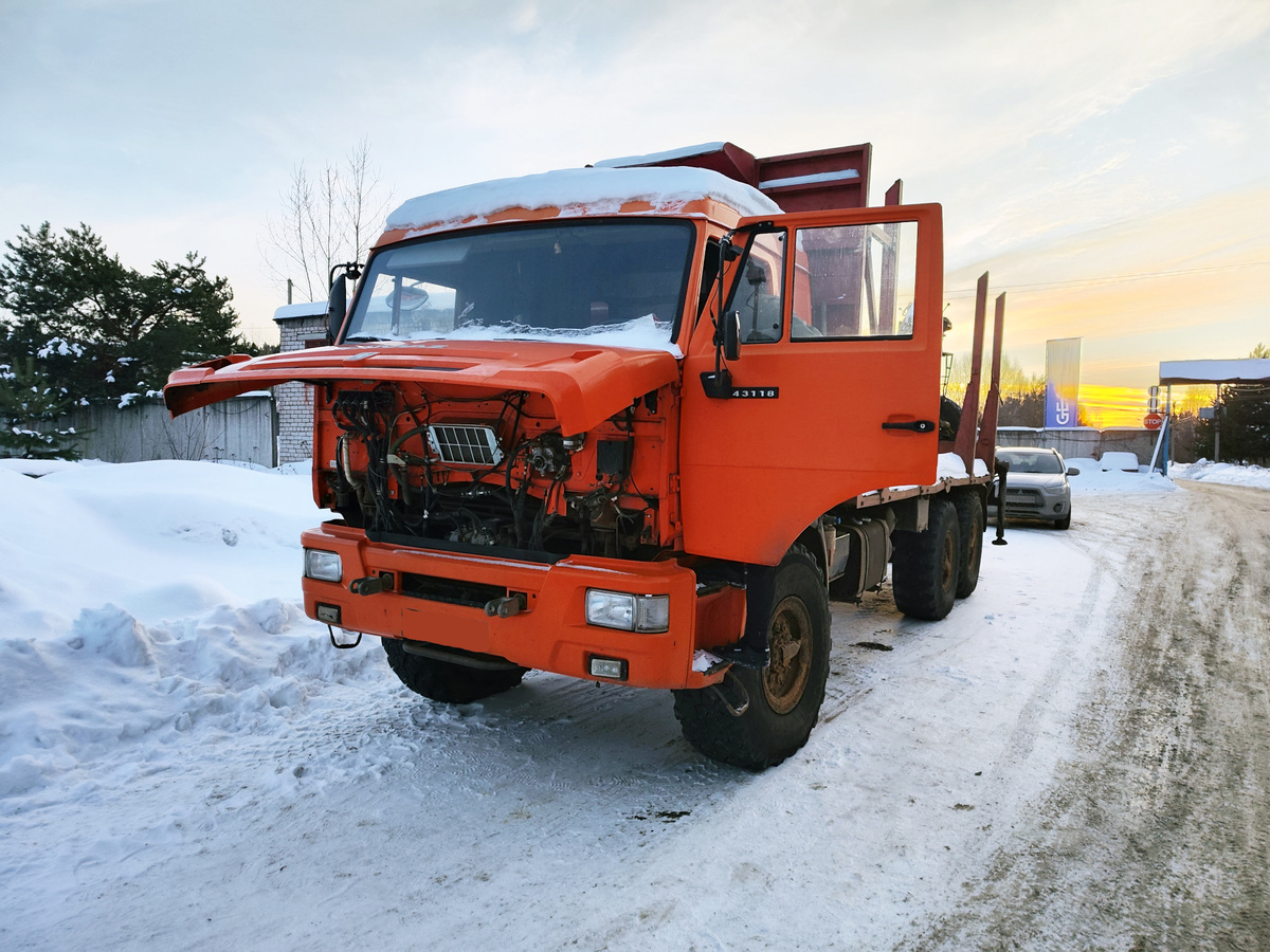 "КамАЗ-43118"