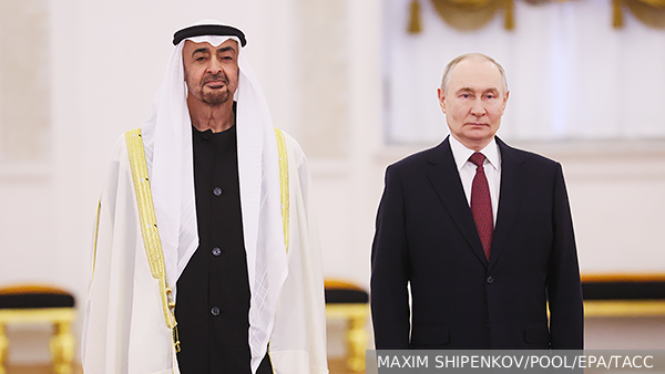     Фото: MAXIM SHIPENKOV/POOL/EPA/ТАСС   
 Текст: Дарья Григоренко