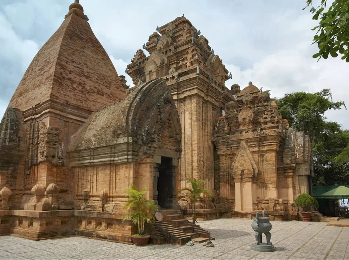     Древние Чамские башни По Нагар (Po Nagar Cham Towers). Фото: Vietnam Tourism