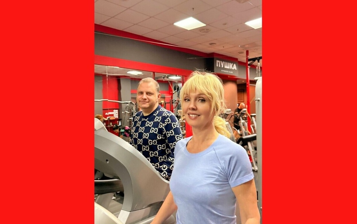    Фотофакт: продюсер Борис Рубиновский опубликовал кадры с певицей Валерией в Ижевске