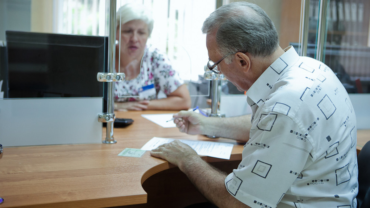 Если вы хотите сохранить документы своих родственников, не откладывайте запросы в СФР