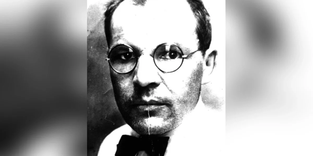 Чай с королем и расправа: За что приговорили к растрелу «Красного пашу», спасшего Аравию