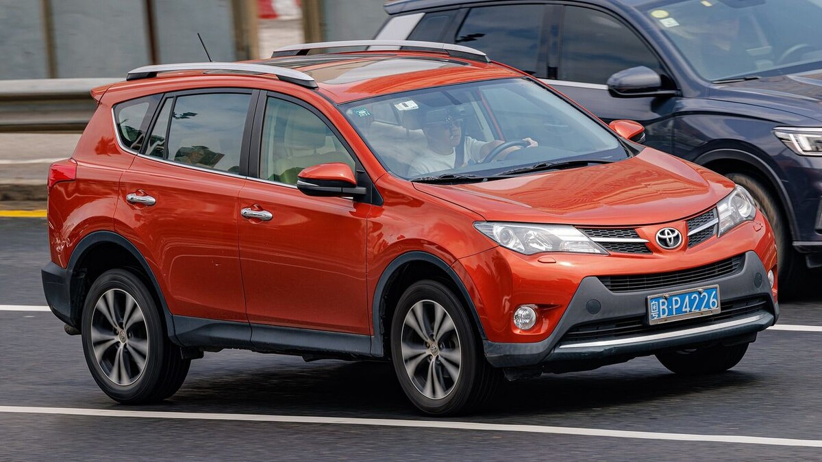   Toyota RAV4. Фото Dinkun Chen / Wikimedia Commons (CC BY-SA 4.0)