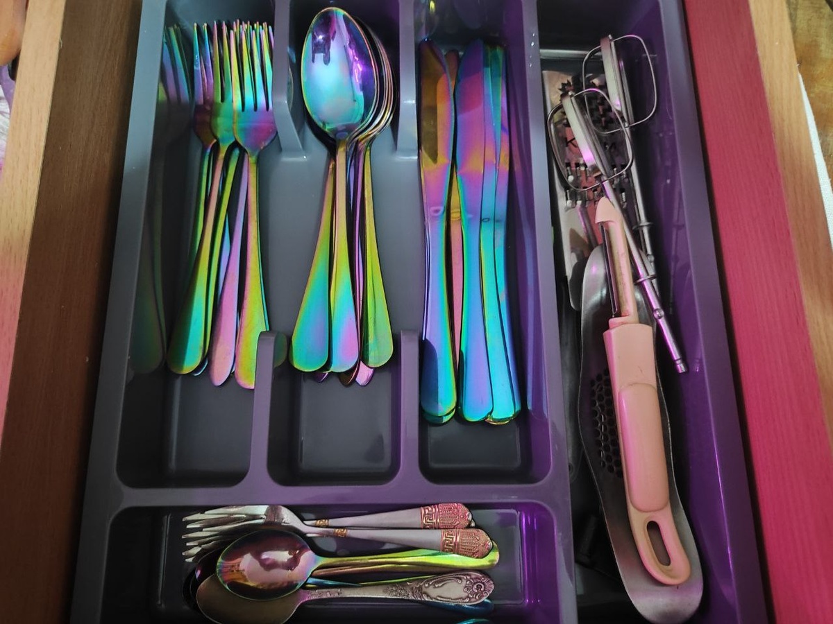 новый лоток раздвижной