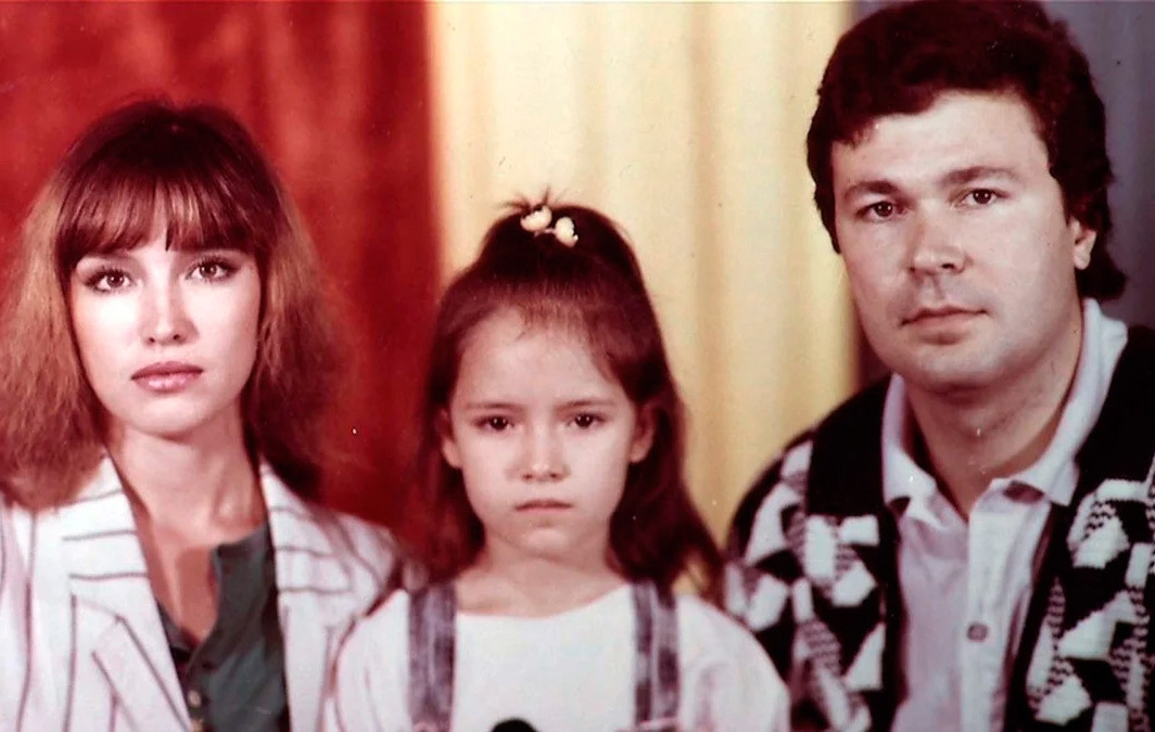 Саша Самохина пошла по стопам родителей, став актрисой / Фото из открытых источников