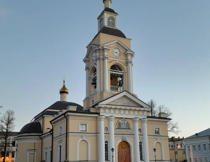 Церкви и храмы Ленинградской области