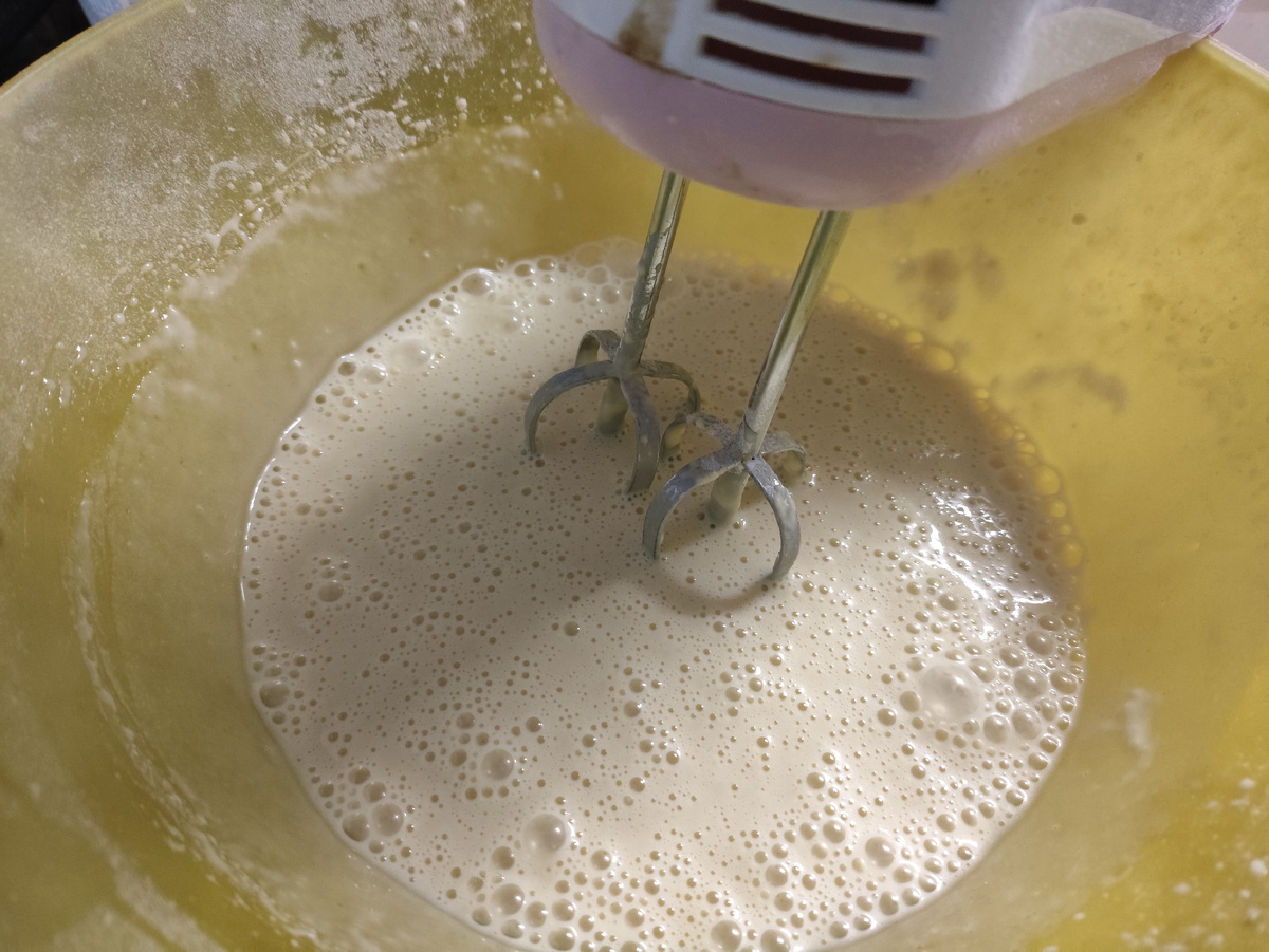 Это не мало теста, это миска большая )))