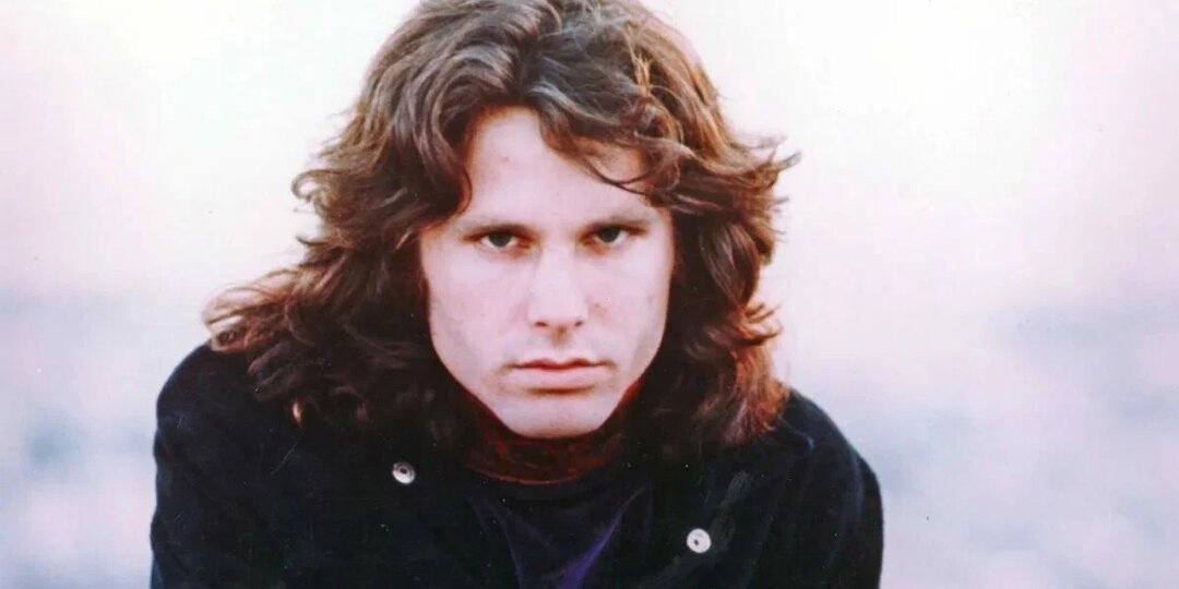Джим Моррисон: жива ли легенда или почему фанаты до сих пор ищут его в Париже?