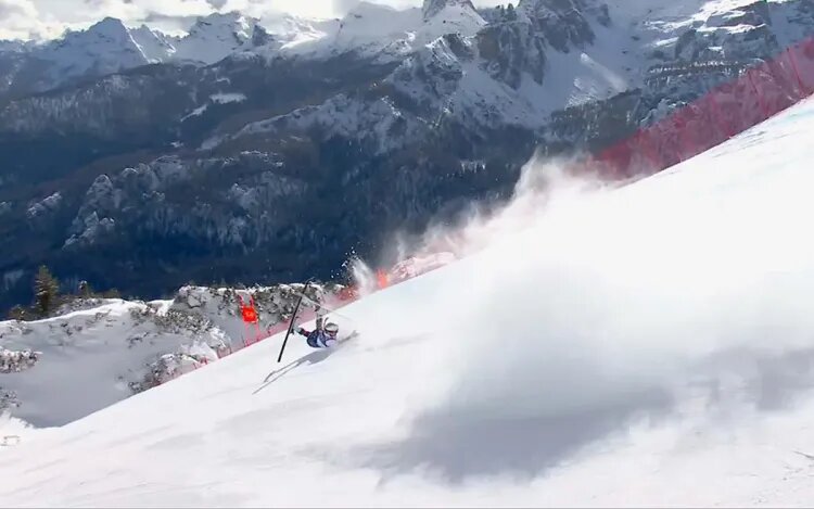    Момент падения Линдси Вонн на олимпийской трассе / Источник: Getty Images