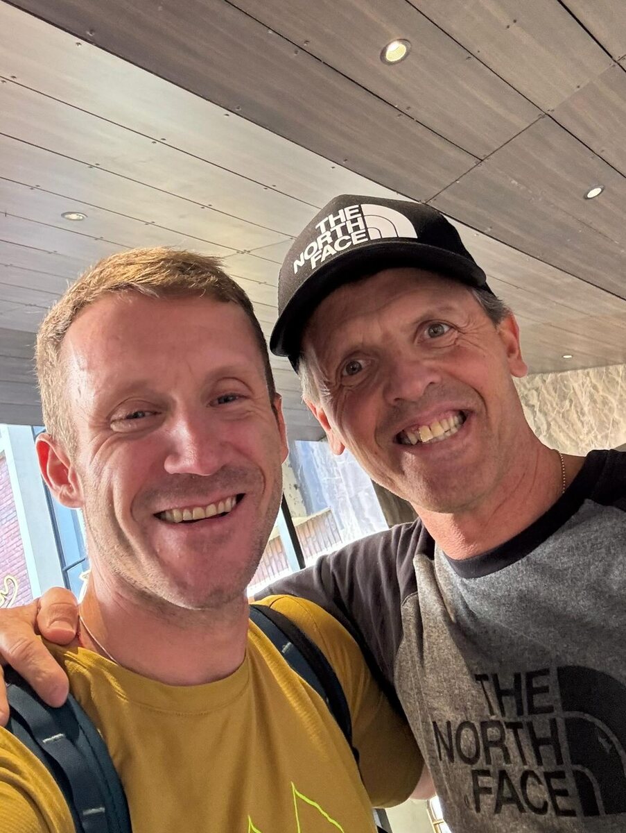 Освальд Перейра и Симоне Моро. Фото: Simone Moro/sportsandbeyondagency