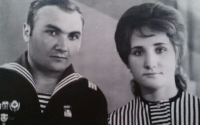    Родители актёра: строгость воспитания, оставившая след