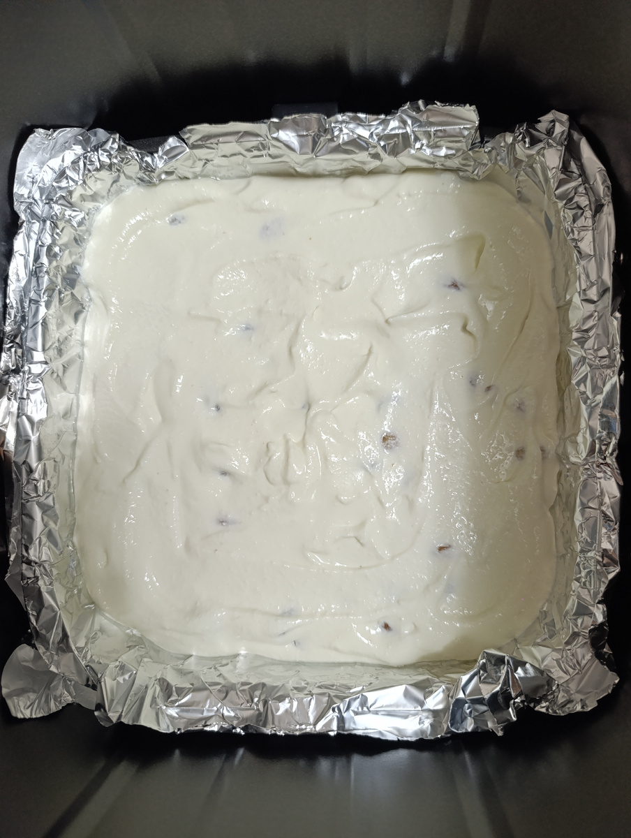 Добавила изюм