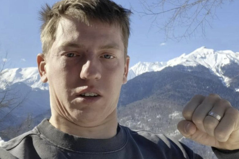    Социальные сети