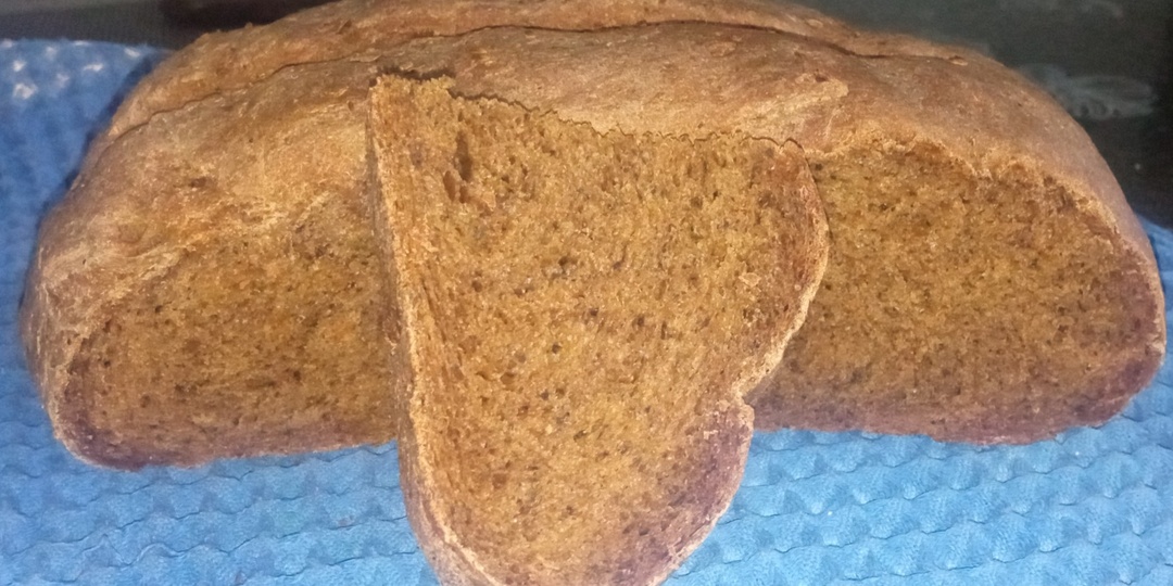 Домашний ржаной хлеб в духовке: Секрет, который заставит забыть про магазинный. Как добиться настоящего кислого вкуса?