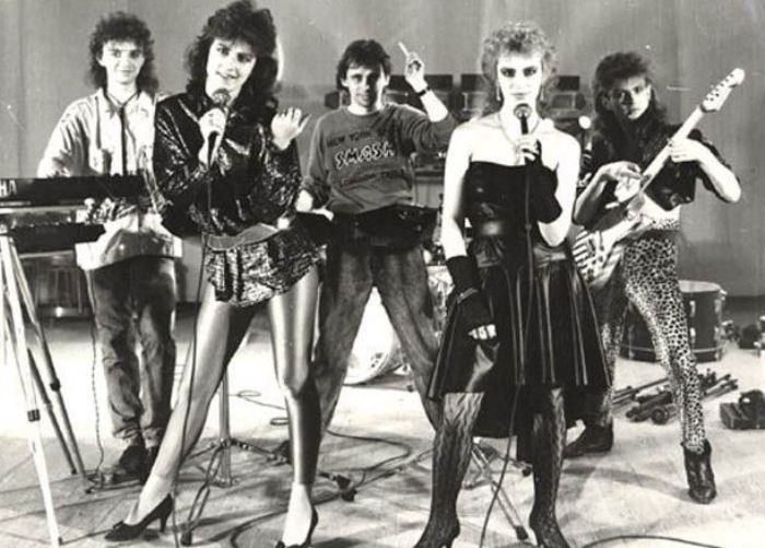 Светлана Разина и Наталья Гулькина на концерте группы *Мираж*