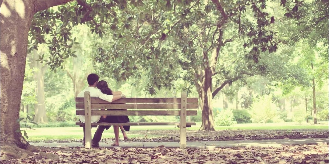 В один миг их жизнь изменилась ...