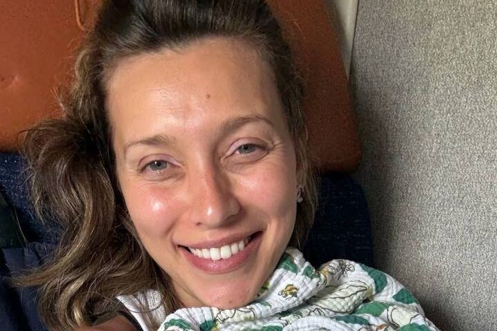     «Глаза выпадают»: Регина Тодоренко устроила истерику на Бали