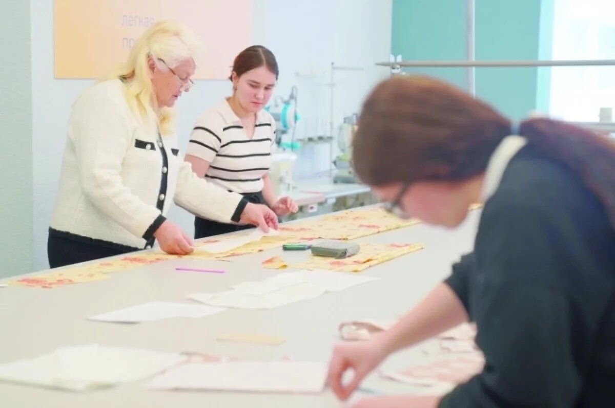    Одна из главных проблем отрасли – дефицит кадров. Молодёжь надо привлекать хорошими зарплатами и возможностью профессионального роста.