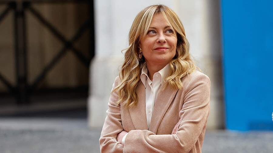    Фото: REUTERS/Remo Casilli