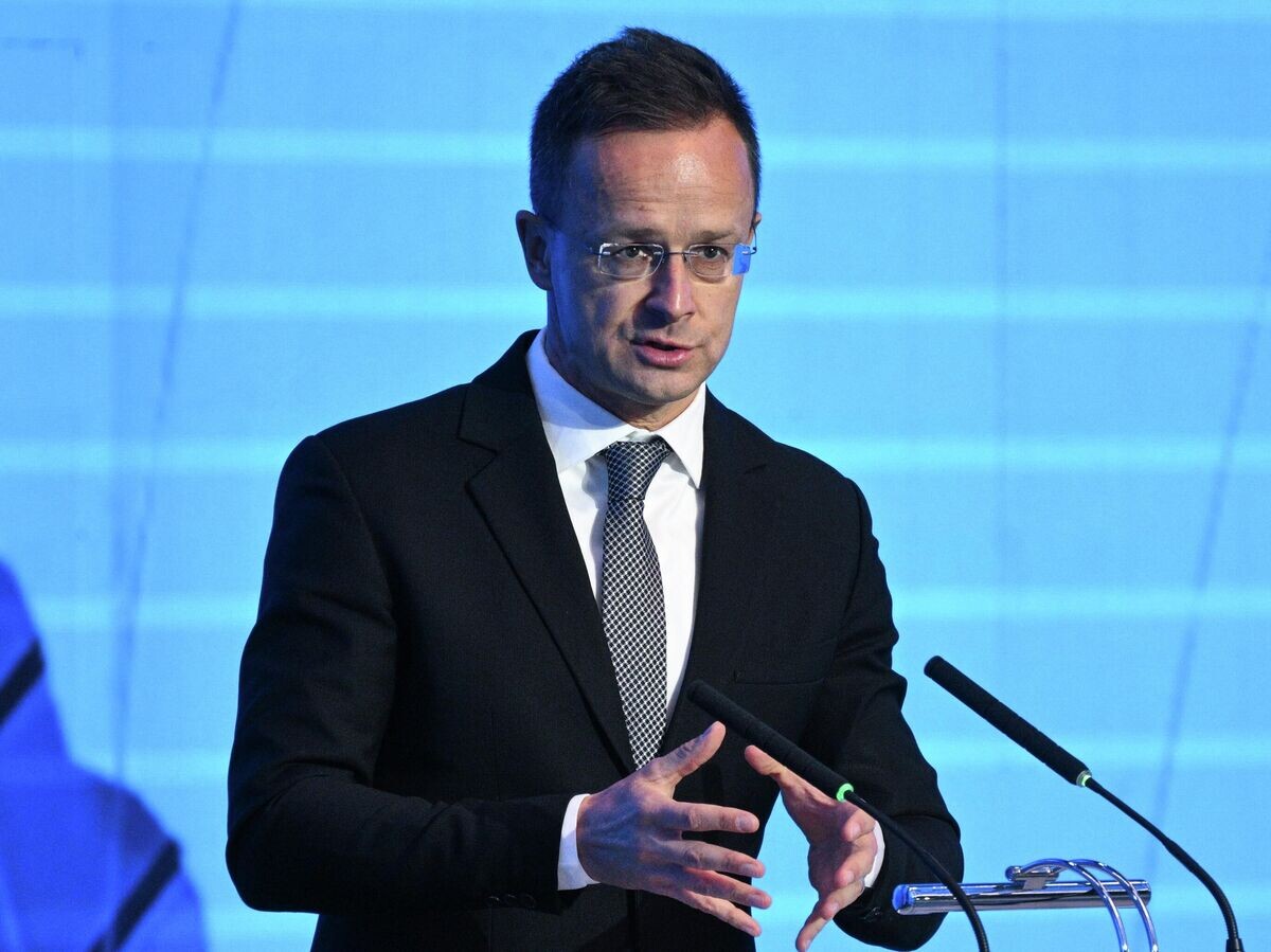    Министр иностранных дел и внешнеэкономических связей Венгрии Петер Сийярто выступает на III Минской международной конференции по евразийской безопасности | © РИА Новости / Кирилл Зыков