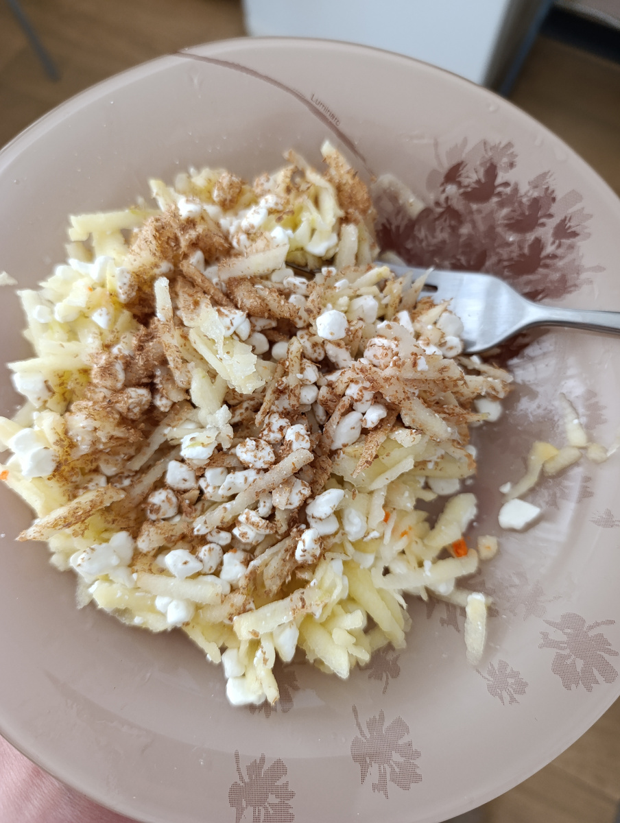 Фото автора. Тарелка с завтраком