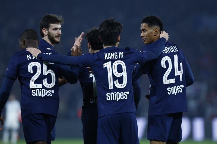 Обложка © Х / Paris Saint-Germain