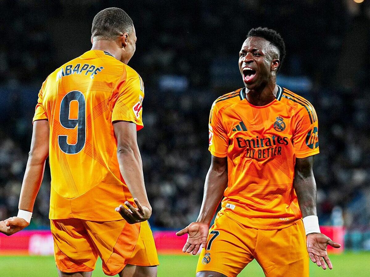    Футболисты мадридского "Реала" Килиан Мбаппе (слева) и Винисиус | © Фото : Пресс-служба "Реала"