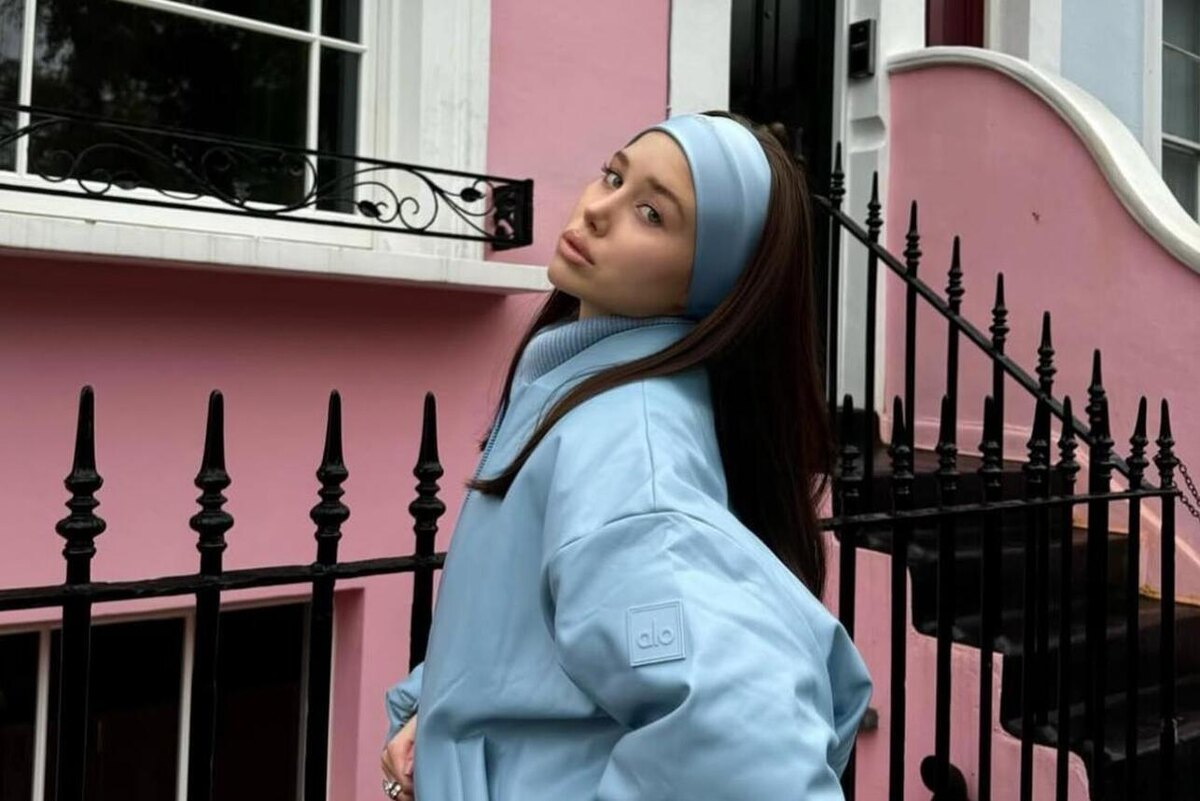    Аврора Киба Соцсети