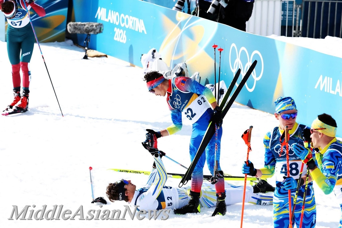 лыжник АЧБАДРАХ Батмөнх... фото: ХАРЦАГА Энхбаатар