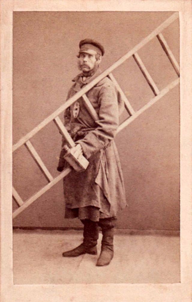 Вильям Каррик – Фонарщик, из серии «Русские типы», 1860-е. Источник: https://ru.pinterest.com/pin/390054017742684494/