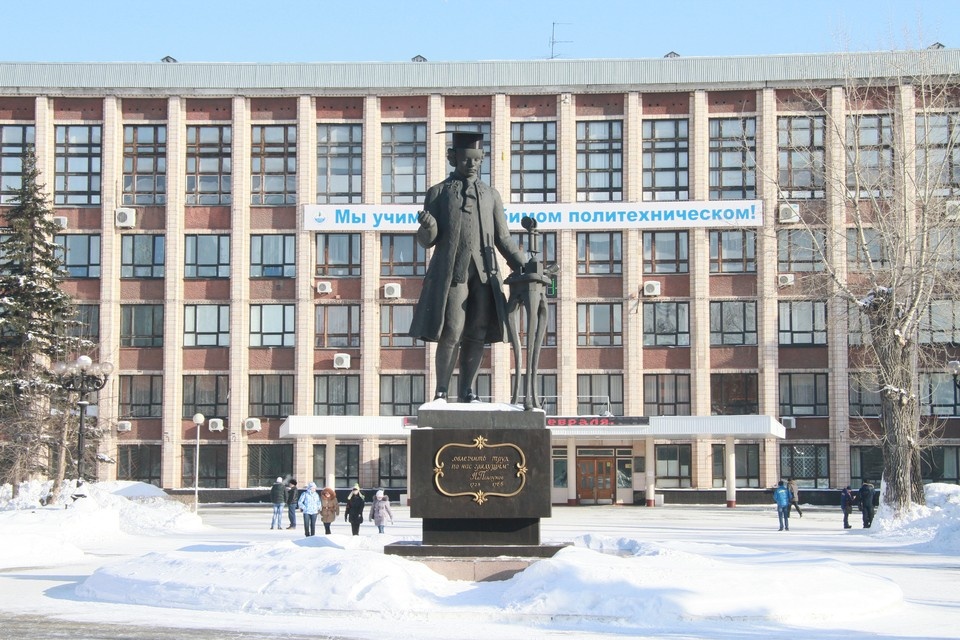    Британский журналист посетил Барнаул ради расследования дела "политеховского маньяка" Олег УКЛАДОВ