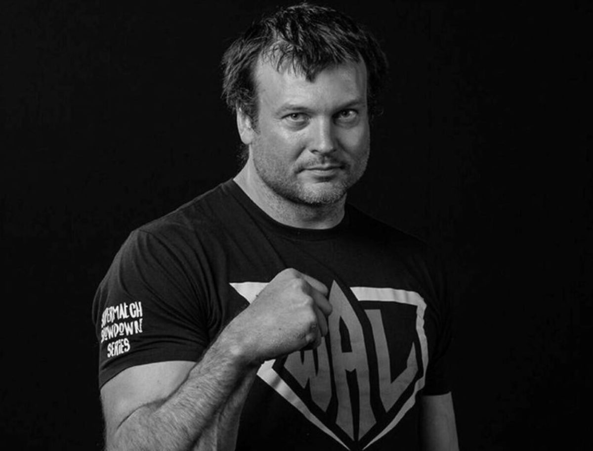 В пути Ларратта много интересных подробностей. 