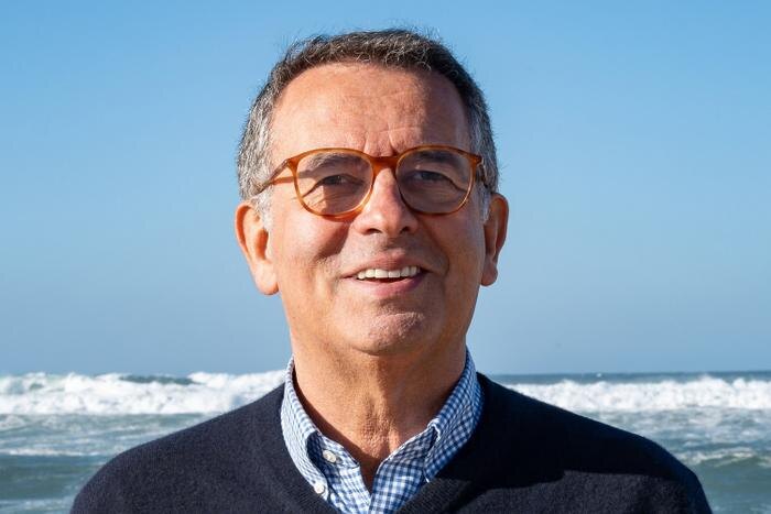 Антониу Жозе Сегуру. Обложка © Facebook (соцсеть запрещена в РФ; принадлежит корпорации Meta, которая признана в РФ экстремистской) / António José Seguro