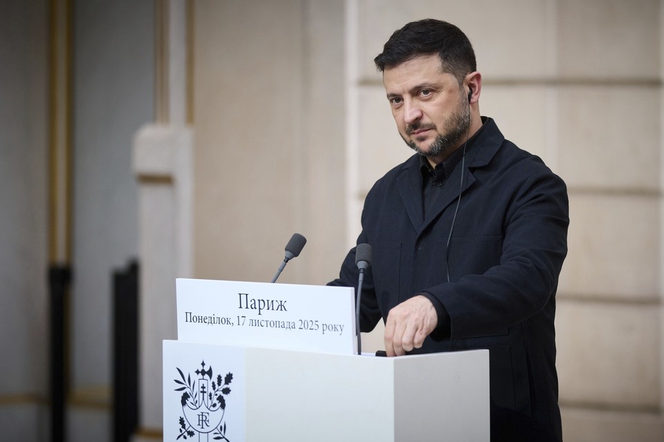    Отставной подполковник Дэвис: провокации Зеленского привели к поражению Киева GLOBAL LOOK PRESS