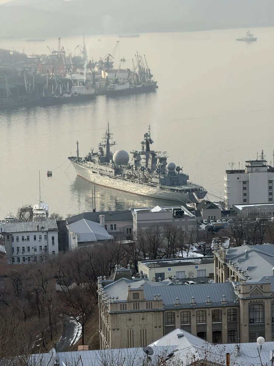 Владивосток, бухта Золотой Рог