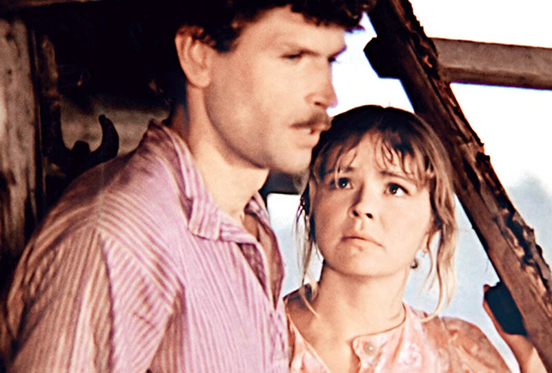 Зачем она с ним встречалась