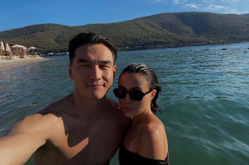    Нурлан Сабуров. Комик Сабуров с женой Дианой